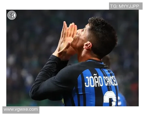 著名足球球星退役后的新篇章与人生转型探索